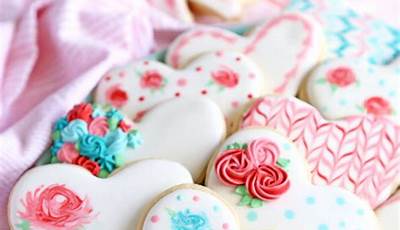 Decorating Sugar Cookies For Valentine's Day