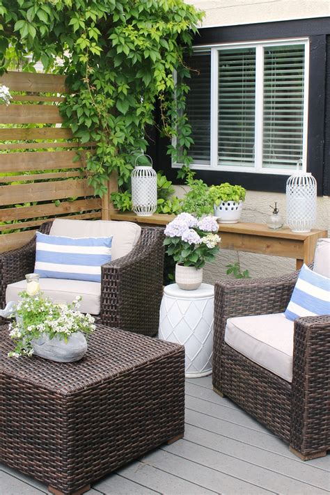 Decorating Ideas For Patio Tables