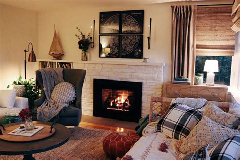 decorating ideas for small den with fireplace
