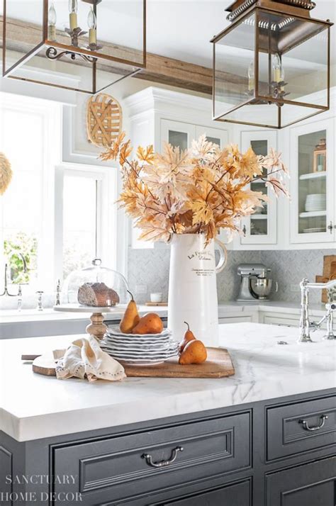 Decorating Kitchen Island For Fall