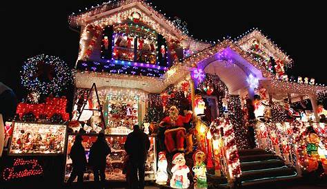 Photo Une maison décorée pour Noël aux ÉtatsUnis