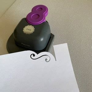 Decorative Border Hole Punch
