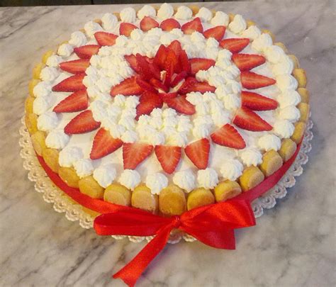 Torta con Mousse di Fragole • Happy Cakes To You Ricette