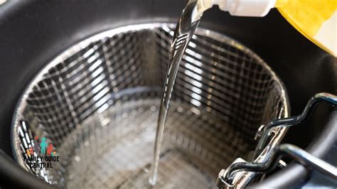 Deep Fried How Much Oil