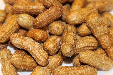 Deep Fried Peanuts In Shell