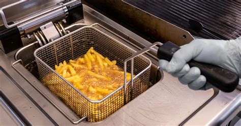 Deep Fryer Oil Change