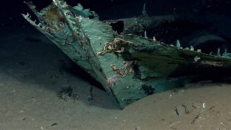deep sea pictures of shipwrecks