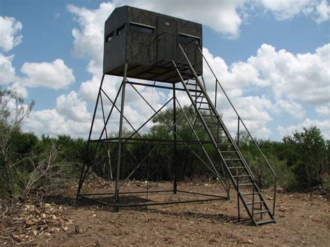 Deer Stand Big