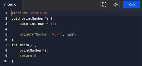 default value of auto variable in c