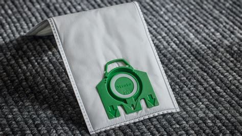 Define Vacuum Cleaner Bag