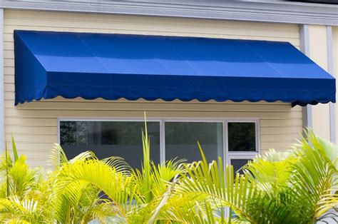What are the advantages of awning Awning Singapore