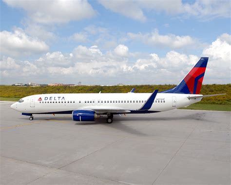 delta airlines boeing 737-800