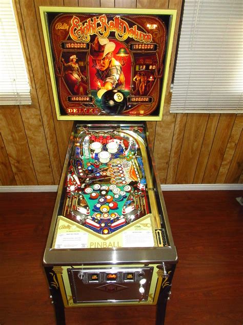 Deluxe Pinball Machine