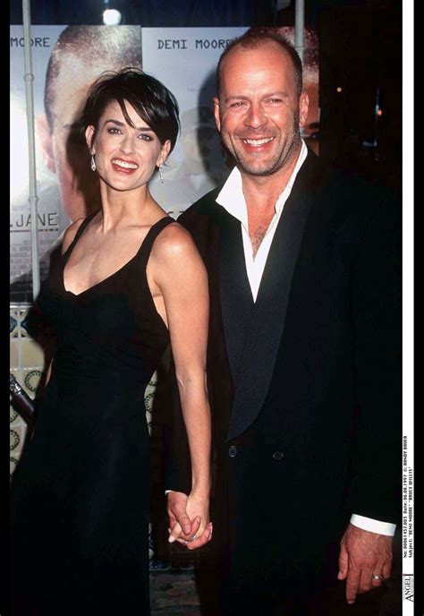 demi moore lives with bruce willis