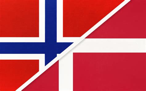 denmark flag vs norway flag
