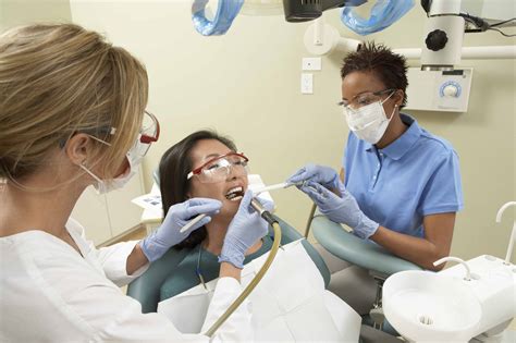 Dental Assistant Do