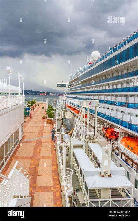 departure dock