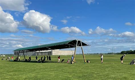 des moines driving range
