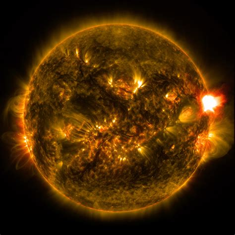 describe a solar flare