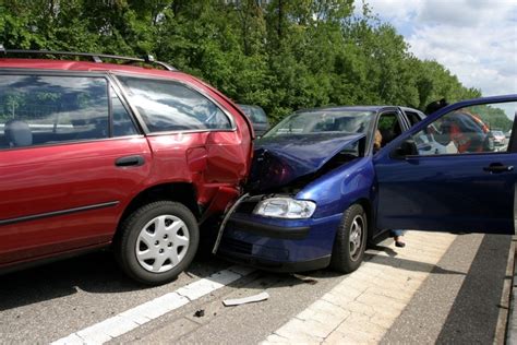 description d'un accident de voiture