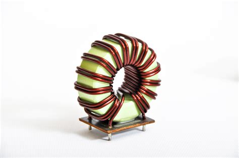 Description Of Ferrite Core Transformer