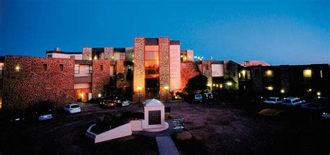 desert cave hotel accommodation