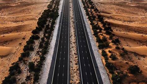 Desert roads Dubai, United Arab Emirates // Photography