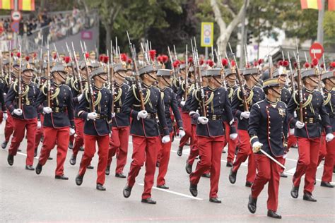desfile fuerzas armadas directo