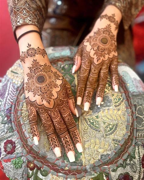 Design Mehendi Arabic