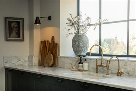 Designer Kitchens And Bath