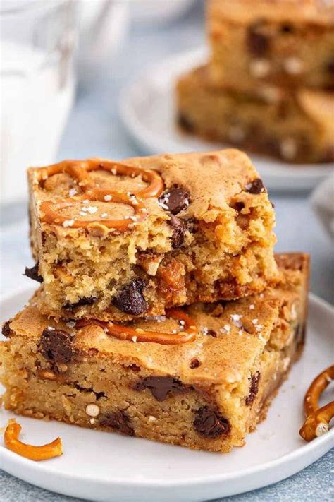 Desserts With Caramel Bits