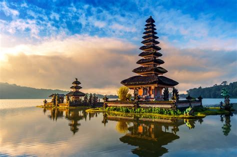 destinasi wisata indonesia adalah