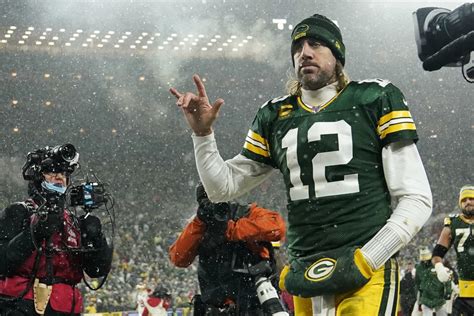 details of aaron rodgers trade