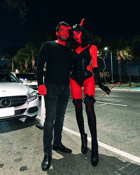 Devil Halloween Couple
