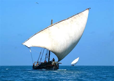 dhow boat zanzibar