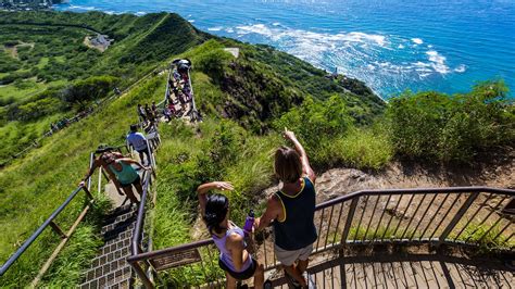 Unveil the Ultimate Diamond Head Experience: Exclusive Tour Details