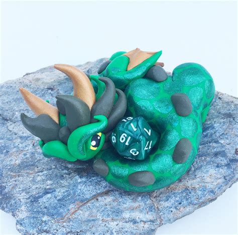 Dice Dragon Clay