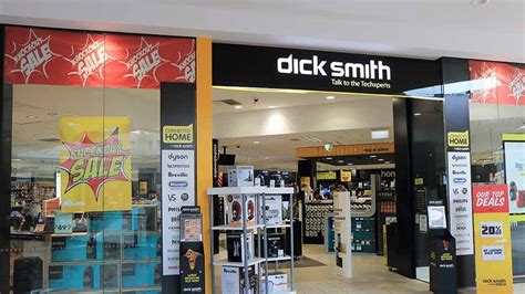 dick smith customer service phone number