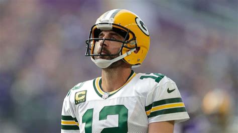 did aaron rodgers play football today