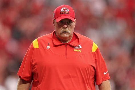 did andy reid play in the nfl