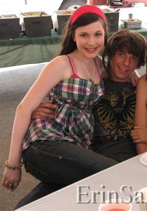 did erin sanders and matthew underwood date