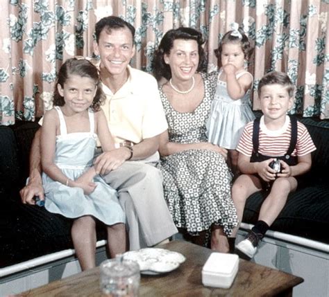 did frank sinatra have any children