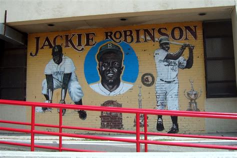 did jackie robinson go to elementary school