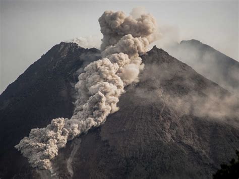 did mount merapi erupt this year