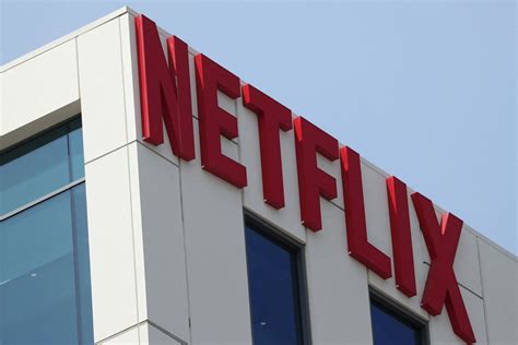 did netflix stock split