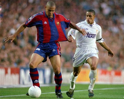 did roberto carlos play for barcelona