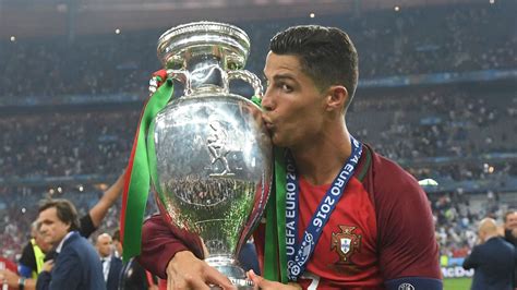 did ronaldo play in the under-18 euro cup
