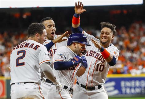 did the astros win last night's game