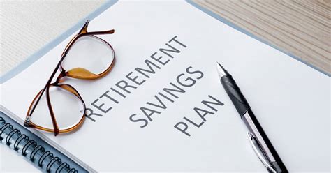 difference between pension and rrsp
