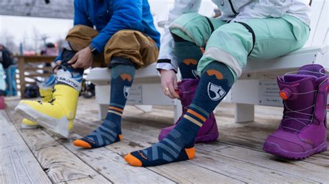 Difference Between Ski And Snowboard Socks